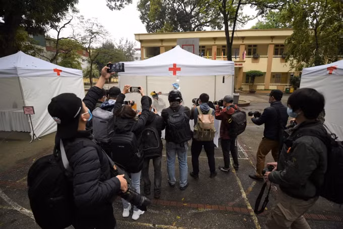 Hoi Nha bao Viet Nam de nghi xac minh va co hinh thuc xu ly luat su xuc pham nha bao