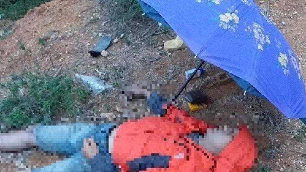 Doi nam nu nam bat dong canh lo thuoc tru sau, mot nguoi tu vong