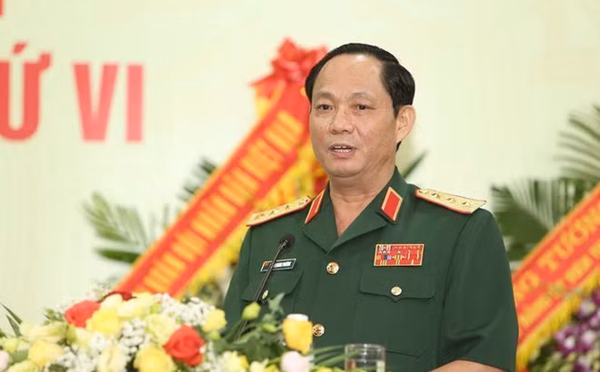 Ủy ban Thường vụ Quốc hội khóa XIV trình danh sách đề cử để Quốc hội bầu Chủ tịch Quốc hội, Phó Chủ tịch Quốc hội, Ủy viên Ủy ban Thường vụ Quốc hội. 