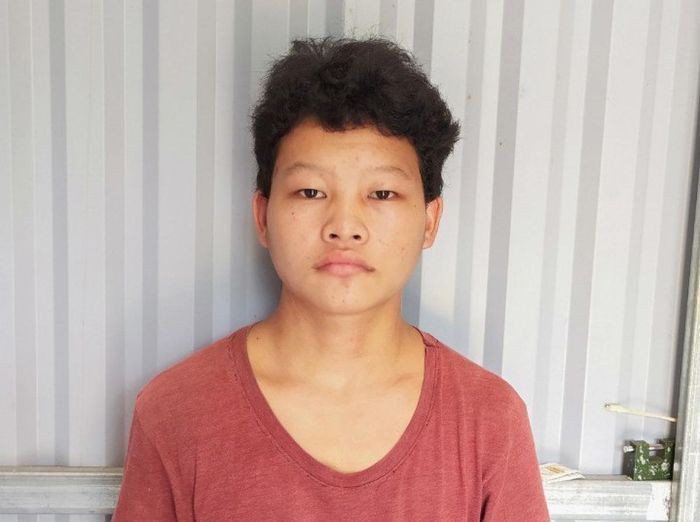  Phát hiện 1 người nhập cảnh trái phép: Trong quá trình thực hiện nhiệm vụ tại huyện Hải Hà, Quản Ninh, Tổ tuần tra kiểm soát Đồn Biên phòng Quảng Đức phát hiện Hơ Mi Cáy (SN 2006, người Mông, trú huyện Mèo Vạc, tỉnh Hà Giang) đang đi bộ, vượt biên giới về Việt Nam. Do cáy bị nợ tiền công và không có sức lao động nên đã trốn về Việt Nam. 