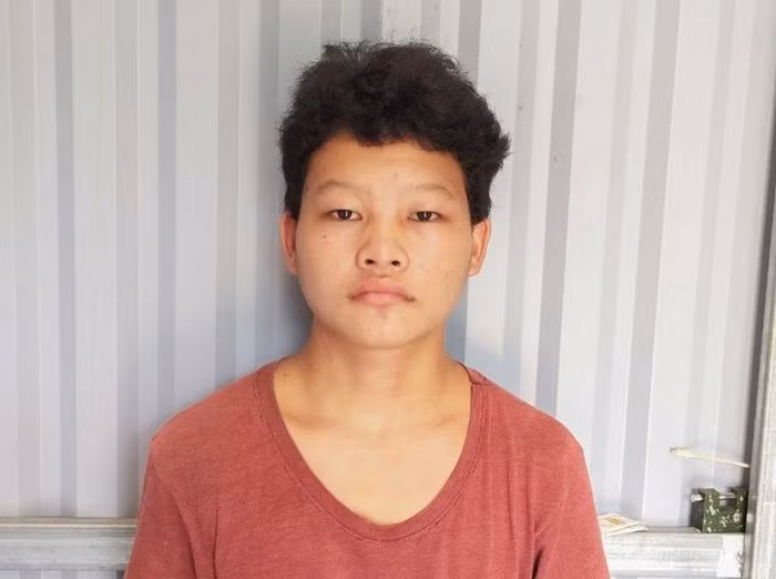  Phát hiện 1 người nhập cảnh trái phép: Trong quá trình thực hiện nhiệm vụ tại huyện Hải Hà, Quản Ninh, Tổ tuần tra kiểm soát Đồn Biên phòng Quảng Đức phát hiện Hơ Mi Cáy (SN 2006, người Mông, trú huyện Mèo Vạc, tỉnh Hà Giang) đang đi bộ, vượt biên giới về Việt Nam. Do cáy bị nợ tiền công và không có sức lao động nên đã trốn về Việt Nam. 