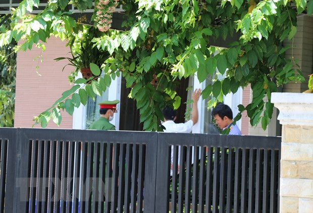  Bắt tạm giam nguyên Phó Chủ tịch thường trực UBND tỉnh và nguyên Phó Giám đốc Sở Tài chính Phú Yên: Ngày 4/6, Công an tỉnh Phú Yên đã khởi tố bị can và bắt tạm giam ông Nguyễn Chí Hiến, nguyên Phó Chủ tịch thường trực UBND tỉnh, bà Nguyễn Thị Nở, nguyên Phó Giám đốc Sở Tài chính tỉnh Phú Yên về tội "Vi phạm quy định về quản lý sử dụng tài sản nhà nước gây thất thoát, lãng phí" liên quan đến việc bán đấu giá Quyền sử dụng đất đối với 262 lô đất Khu đô thị mới Nam, TP Tuy Hòa.