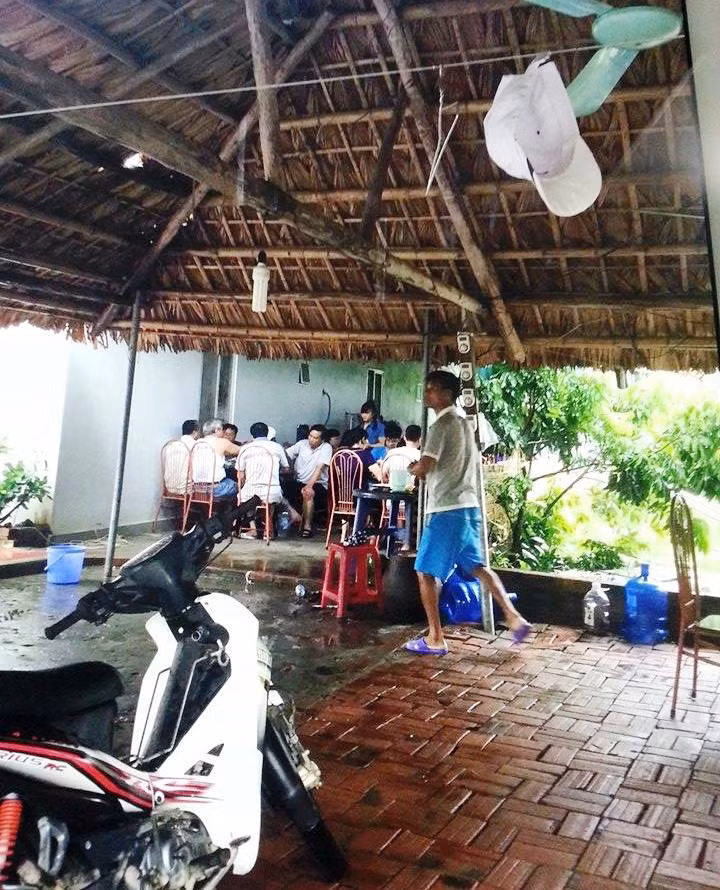 Mua lu Quang Ninh: 1.000 khach du lich bi co lap