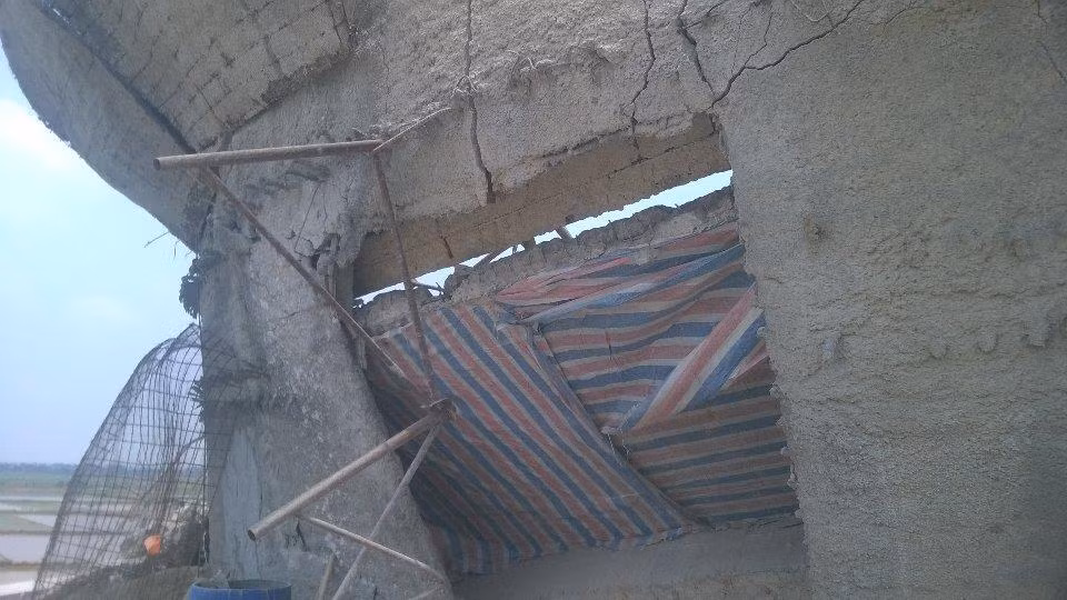 Can canh tuong Phat cao nhat mien Bac do sap tan nat-Hinh-3