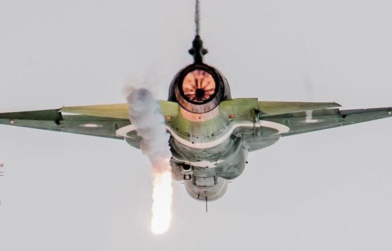 JF-17 vẫn đang dùng loại động cơ RD-93 vốn trang bị cho dòng MiG-29 ra đời cách đây 40 năm.