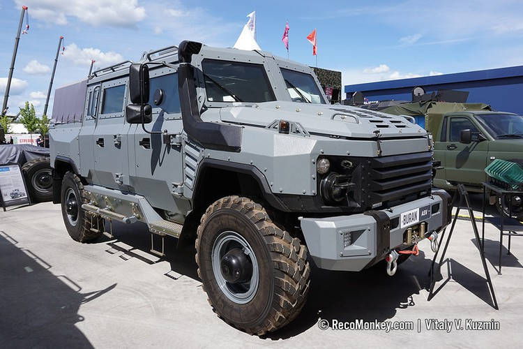 "Đã có một số thông tin về việc sử dụng tổ hợp pháo phản lực Flute trong các hoạt động quân sự ở miền Đông Ukraine, nhưng thực tế vũ khí này chưa bao giờ rời khỏi đất nước".