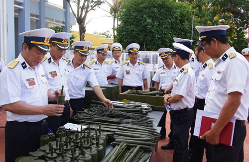 Cán bộ, chiến sĩ luôn coi "Đảo là nhà, biển cả là quê hương", điều đó thể hiện rõ trong lời nói và hành động. Mệnh lệnh thiêng liêng người lính biển là sự bình yên, phát triển kinh tế của biển đảo chính là động lực thôi thúc mỗi tập thể cũng như cá nhân luôn nêu cao cảnh giác, ra sức thi đua huấn luyện giỏi, sẵn sàng chiến đấu cao, bảo vệ vững chắc chủ quyền biển, đảo nơi cực Nam Tổ quốc.