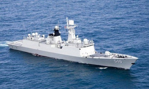 5 tau quan su Trung Quoc xuat hien ngoai khoi bang Alaska