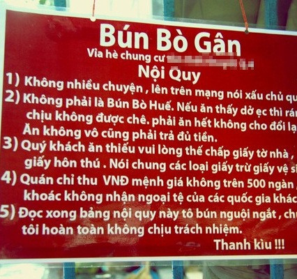Một biển quảng cáo bá đạo của quán bún bò ở TP HCM từng gây xôn xao dư luận vì những nội quy có 1-0-2.