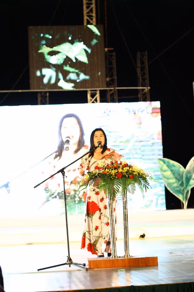 Ngoài kinh doanh chè, bà Hà Linh sở hữu nhiều tài sản khác như nhà hàng cà phê và dịch vụ chăm sóc sắc đẹp khá thành công.