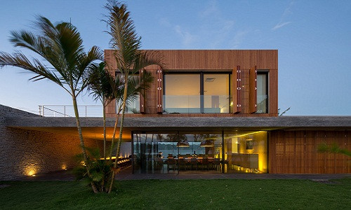 Dự án Caye Sereno Hạ Long đình đám của Jen Tuần Châu sắp được mở bán vào tháng 9 này khiến dư luận đặc biệt quan tâm. Jen Tuần Châu là một liên doanh giữa Tập đoàn Tuần Châu của "Chúa đảo" Đào Hồng Tuyển với Jen Capital, Công ty trực thuộc Tập đoàn Chiaphua (Hồng Kông). Ảnh: cayesereno