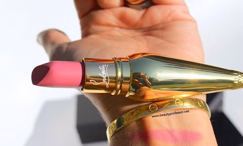 Tai sao son Christian Louboutin gia chat khien chi em “phat cuong“?