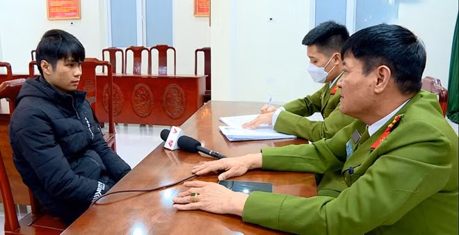 Nguyên nhân vụ án bắt nguồn từ tình yêu không đến đích của Mạnh và chị Vũ Thị S. (con dâu tương lai của ông bà G). Trước đây, Mạnh và chị S. học cùng trường THPT. Tuy nhiên, do những phong tục ở địa phương nên bố mẹ Mạnh và bố mẹ chị S đều khuyên con mình nên chấm dứt mối quan hệ. Suốt từ năm 2015 đến cuối năm 2022, Mạnh và chị S vẫn yêu nhau nhưng giấu gia đình hai bên. Cuối cùng, thấy tình yêu không có kết quả nên tháng 9/2022 chị S. chủ động nói lời chia tay. 