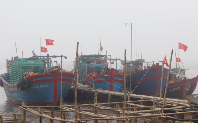 Tim thay thi the 3 ngu dan Thanh Hoa trong vu chim tau ca