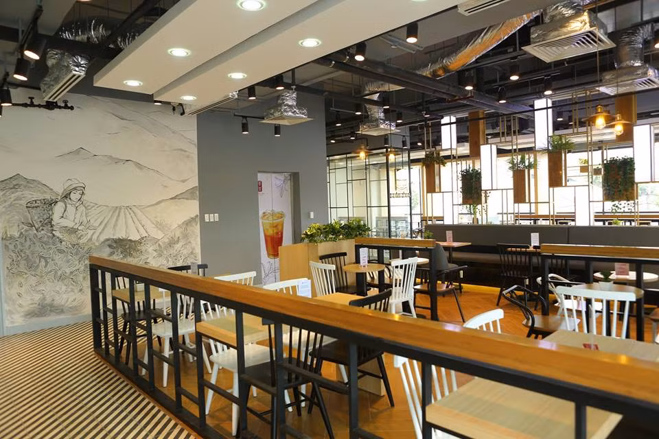 Lấy cảm hứng từ văn hoá phương đông, The Garden Mall được thiết kế và trang trí lại theo lối kiến trúc pha trộn giữa nét truyền thống và hiện đại. Ảnh: FB The Garden Mall.