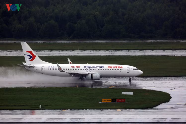 Những ngày qua thời tiết có mưa nhẹ, những cảnh như thế này diễn ra thường xuyên.