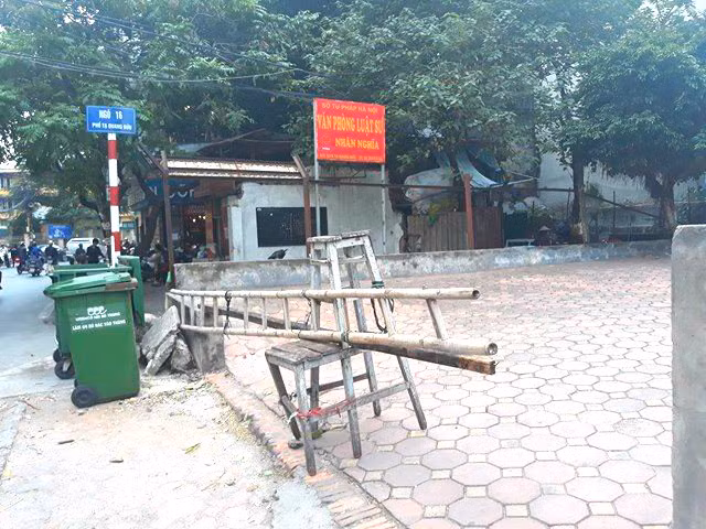 Tham canh nhech nhac o loat nha tai dinh cu vi tri "vang" Ha Noi-Hinh-2