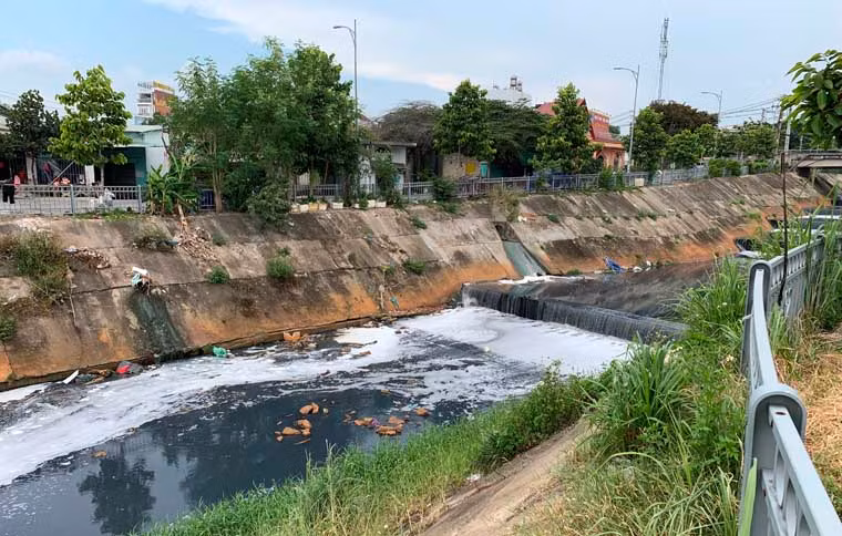 Kenh Ba Bo noi tieng Sai Gon 