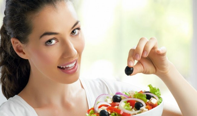 Nhung thuc pham tot cho da, cai thien tinh trang kho va xin mau