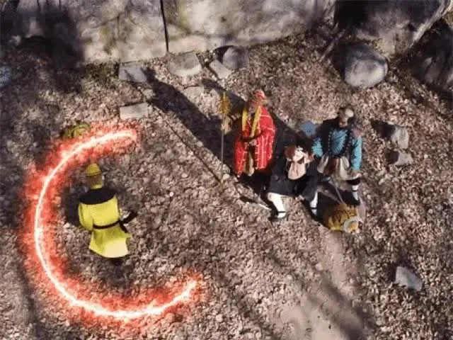 Tuy nhiên, đây chỉ là một giải pháp tạm thời, bởi vòng tròn có hạn chế là chỉ chặn được những quái vật có sức mạnh yếu.