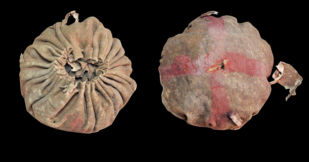 Chưa tìm thấy gậy đánh bóng trong mộ này, nhóm nghiên cứu cho rằng đây có thể là một phần của trò chơi cưỡi ngựa, làm tươi sáng thêm về lịch sử thể thao và quân sự trong xã hội cổ đại.