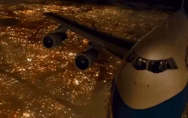 Khi máy bay mất lực nâng đột ngột, cánh của máy bay không còn tạo lực nâng đủ để duy trì bay.