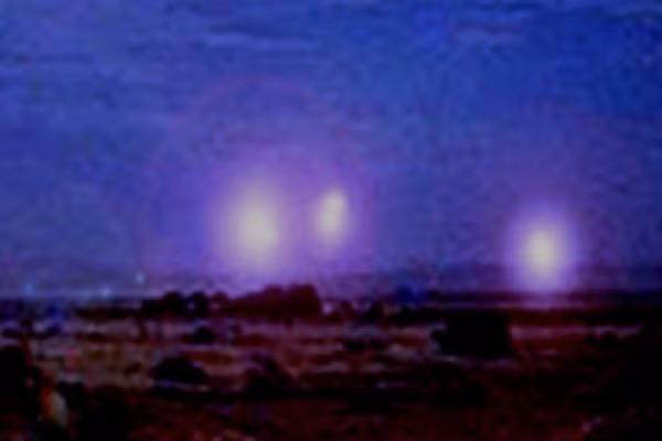 Mặc dù đã có những lý thuyết về điện tích bất thường và năng lượng ngầm từ các chất rắn, nhưng vẫn chưa có lý thuyết cụ thể nào được chứng minh.