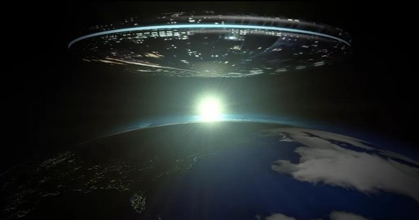 Theo Livescience, hai nhà nghiên cứu sinh học vũ trụ đã đưa ra giả thuyết rằng những nền văn minh tiến bộ sẽ đối mặt với khủng hoảng năng lượng do không thể bắt kịp nhu cầu tăng cao.