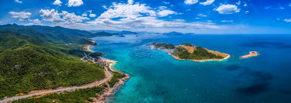 Kham pha ve dep hoang so cua dao Binh Hung