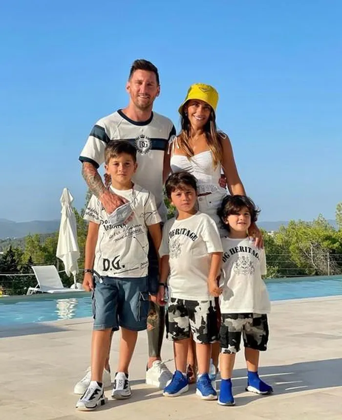 Gia đình nhỏ của tiền đạo lừng danh Messi.