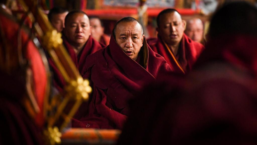 Sự việc bí ẩn này thu hút sự quan tâm của giới khoa học cũng như công chúng ở nhiều nước trên thế giới khi có nhiều người chứng kiến cảnh tượng huyền bí này. Cho đến nay, sự việc này vẫn chưa được khoa học giải mã. Video: Bí quyết sống lâu của nhà sư thọ 120 tuổi (nguồn: VTC14)