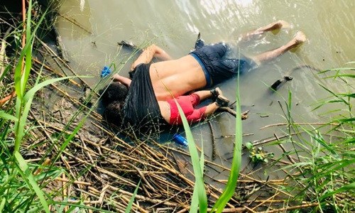 Khung hoang di cu: Noi dau xe long cua toan nhan loai