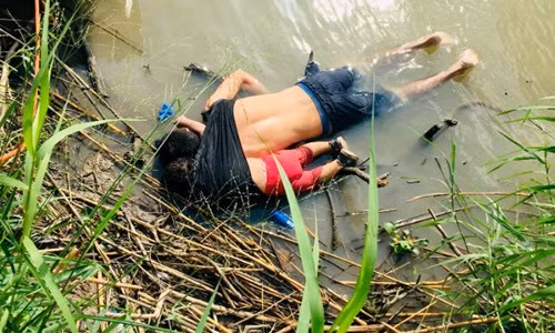 Khung hoang di cu: Noi dau xe long cua toan nhan loai