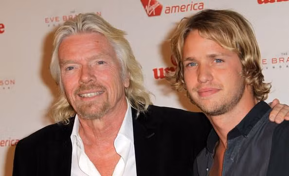 Sam, người con thứ 2 của CEO Virgin, cũng nắm giữ vị trí quản lý trong tập đoàn và các tổ chức từ thiện như chị gái Holly. Ngoài ra, anh còn thành lập một công ty sản xuất phim có tên Sundog Pictures.