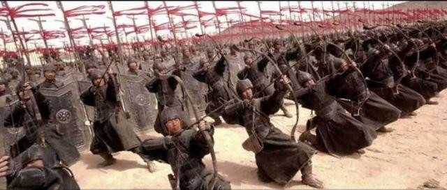 Ba là, trước khi hai bên giao chiến trên chiến trường một mất một còn, các nước sẽ đưa cử sứ giả đến nước đối phương để nêu rõ lý do vì sao họ phát động cuộc chiến. Trong mọi trường hợp, các nước không được giết sứ giả đưa tin của đối phương.