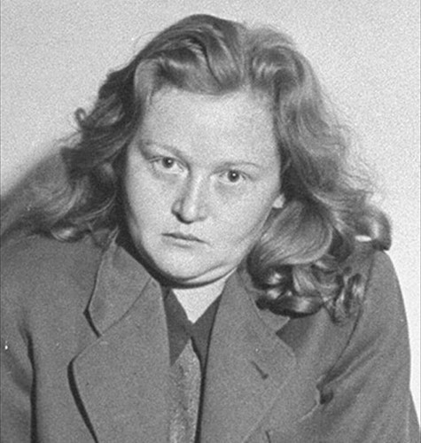 Sau cùng, Ilse Koch lựa chọn tự tử bằng cách treo cổ tại nhà tù Aichach vào ngày 1/9/1967. Khi ấy, ả 60 tuổi. Video: Tiếp tục truy tìm tội phạm chiến tranh thời phát xít Đức (nguồn: VTC14)