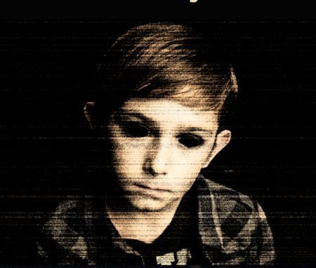 Khi đang ngồi trong ô tô ở bãi đỗ xe hành phố Abilene, hạt Taylor, bang Texas, Mỹ, hai bé trai đột nhiên gõ vào cửa kính xe. Khi mở cửa kính ra, ông nhìn thấy hai đứa trẻ khoảng 10 - 14 tuổi có hành động và dáng vẻ kỳ lạ.