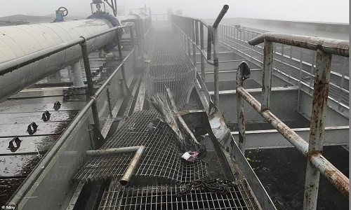 Vụ tai nạn trên khiến 1 người chết là phi công tên Tim McCormack. Sự việc này cũng khiến phần mái tòa cao ốc bốc cháy và cảnh sát phải mất khoảng 30 phút mới dập được lửa.