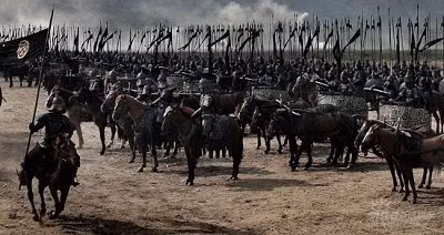 Một quốc gia nhỏ khác bị quân Tần tiêu diệt góp phần mở đường cho Tần Thủy Hoàng thống nhất thiên hạ là Điểu Thị Quốc. Có từ thời nhà Thương, Điểu Thị Quốc nằm ở phía Nam khu vực Lũng Đông cũ nay thuộc tỉnh Cam Túc và khu tự trị Ninh Hạ. Cuối thời Chiến quốc, Điểu Thị Quốc bị quân Tần tấn công và sáp nhập vào lãnh thổ nước này.