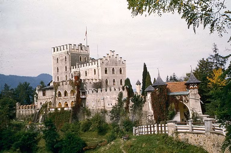 Trận đánh khó tin tại lâu đài Schloss Itter đánh dấu trận đánh cuối cùng của Thế chiến 2.