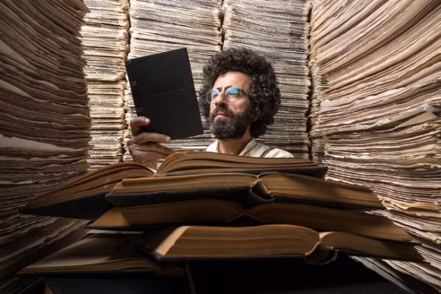 Các chuyên gia ghi nhận người mắc căn bệnh "cuồng sách" thường là các học giả, nhà nghiên cứu hay thậm chí là cả thiên tài, nhà bác học.