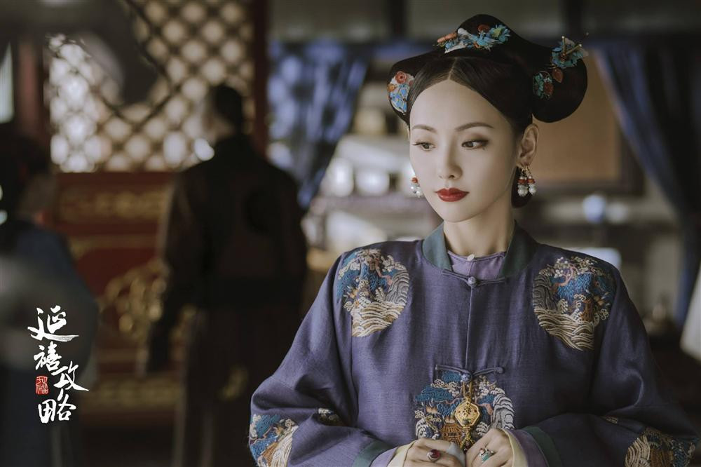 Điều khiến các chuyên gia càng bất ngờ hơn là khi mở nắp quan tài, người ta vẫn cảm nhận được một mùi hương đặc biệt tỏa ra từ thi hài mỹ nhân từng được Càn Long hết lòng yêu chiều.