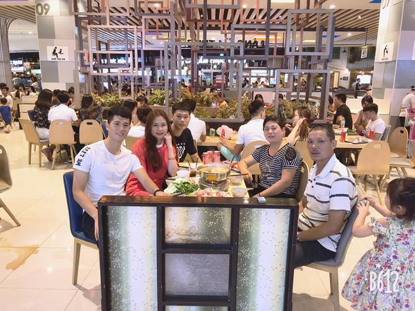 Dinh Trong va moi tinh 5 nam voi co gai mien Son cuoc-Hinh-3