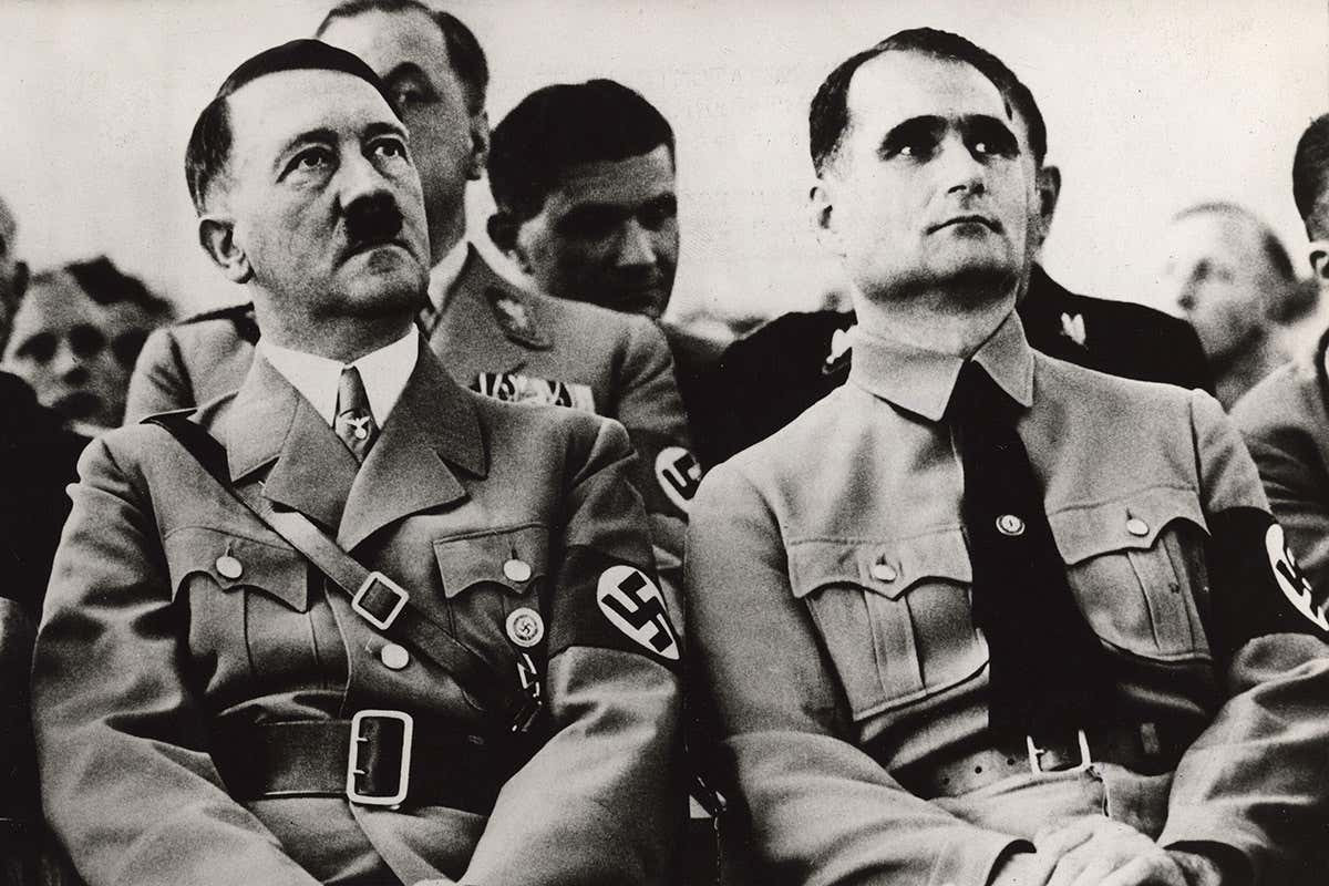 Trong suốt nhiều năm, Rudolf Hess nắm quyền lực lớn trong tay nên đã gây ra nhiều tội ác rùng rợn cùng với quốc trưởng Hitler và nhiều nhân vật cấp cao khác trong chính quyền Đức quốc xã.