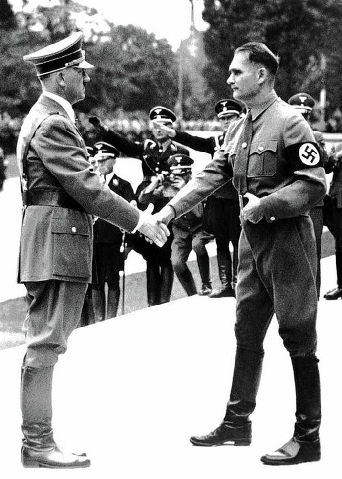 Theo đó, không ít người nghi ngờ rằng có khả năng Rodolf Hess thực hiện chuyến bay "cầu hòa" trên theo chỉ thị của Hitler. Không biết đây có phải sự thật hay không nhưng một điều chắc chắn là sau chuyến bay trên, Rodolf Hess bị bắt giam và đưa ra xét xử.