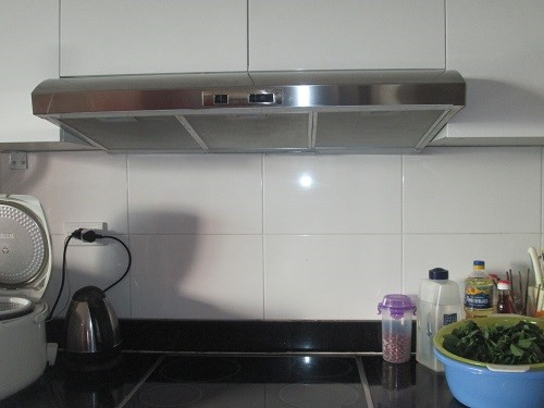 Cu dan keu troi vi chung cu Golden Land hu hong dang so