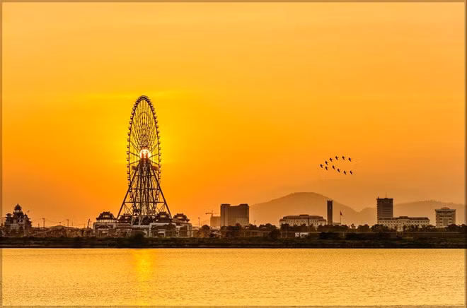 Trở về. Ảnh: Nguyễn Công Lân.