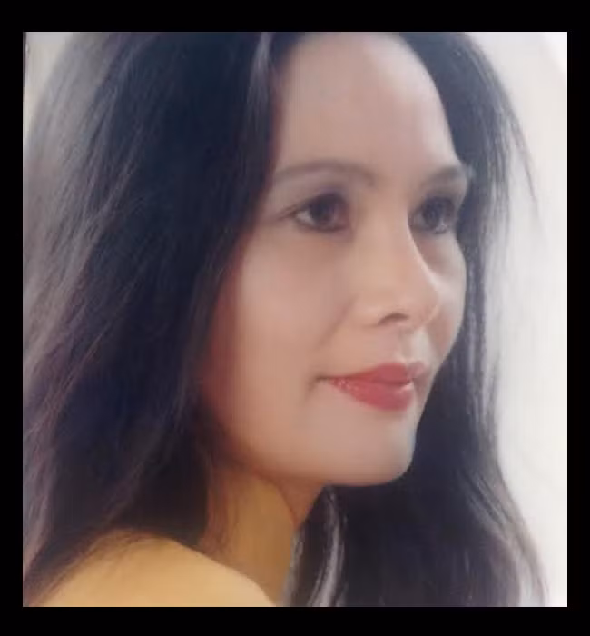 NSUT Minh Châu được mệnh danh là "Người đàn bà đẹp" của màn ảnh Việt. Đôi mắt bồ câu ẩn nét buồn của bà từng làm xao xuyến bao trái tim.