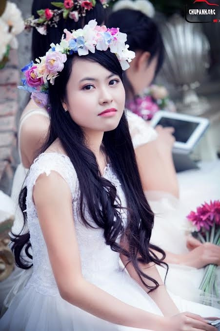 Huyền Trang hiện là sinh viên năm 4 trường Học viện Báo chí và Tuyên truyền.