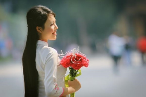 Được biết, cô nữ sinh trường Báo mơ ước trở thành phóng viên truyền hình giỏi, có những tác phẩm báo chí ấn tượng.